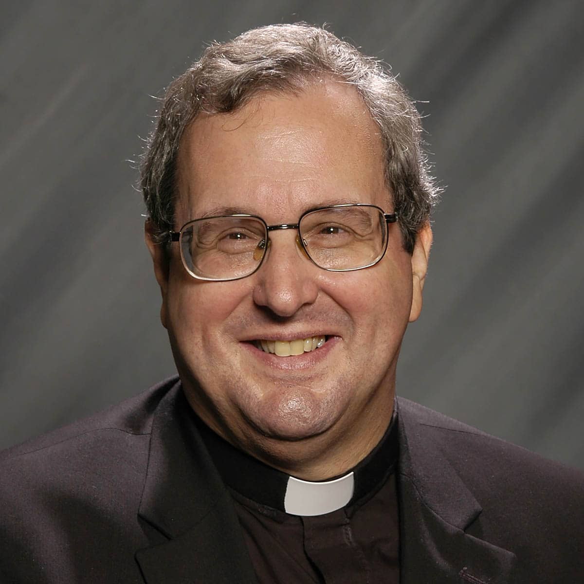 Jesuit Father Robert J. Spitzer, president of Gonzaga University, announced March 17 that he plans to leave his post in July 2009 and will work with the school's board of trustees to initiate a transition in leadership at the Jesuit-run university in Spokane, Wash. Father Spitzer is pictured in an undated photo. (CNS photo/Image Studio, courtesy of Gonzaga University) (March 19, 2008) See GONZAGA-SPITZER March 19, 2008.